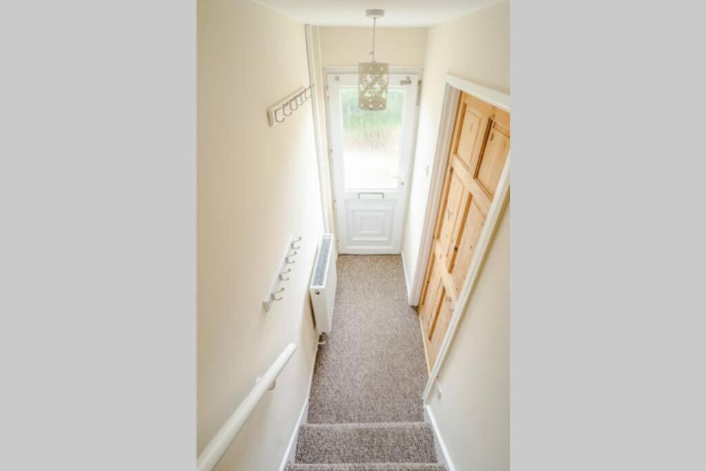 Off Road Parking, Smart Tv In Each Room! Swansea Bagian luar foto